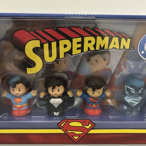 LITTLE PEOPLE COLLECTOR Superman DC Mini Figures 4 Pack Set NEW - Picture 2 of 4